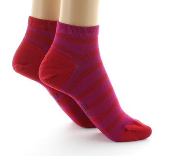 Socquettes en soie rayées asymétriques Rouge et Rose ROUGE-ROSE