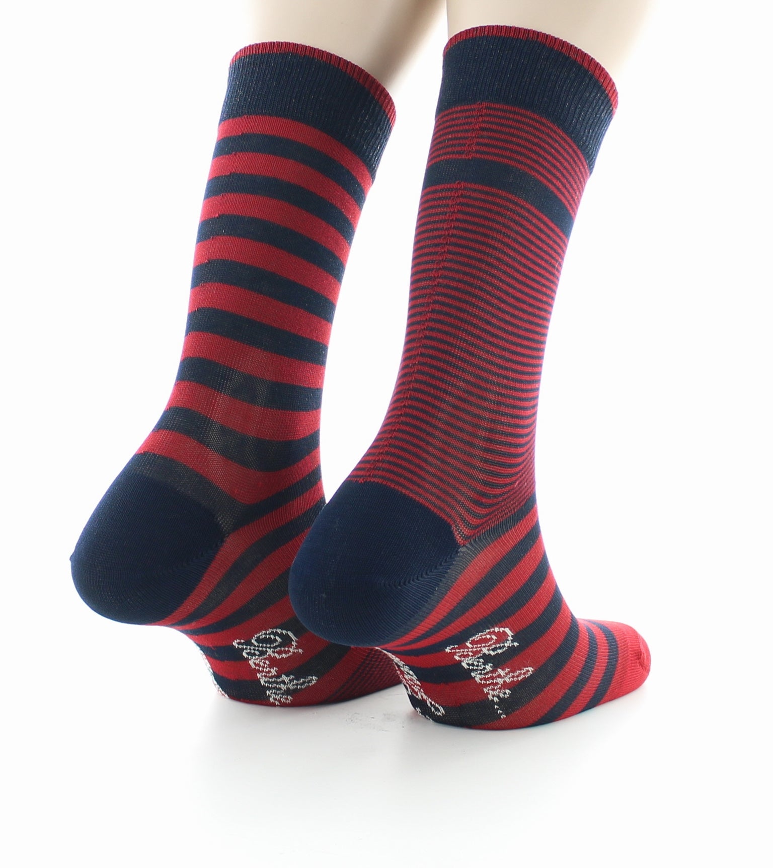 Chaussettes homme rayées asymétriques marine et rouge MARINE-ROUGE